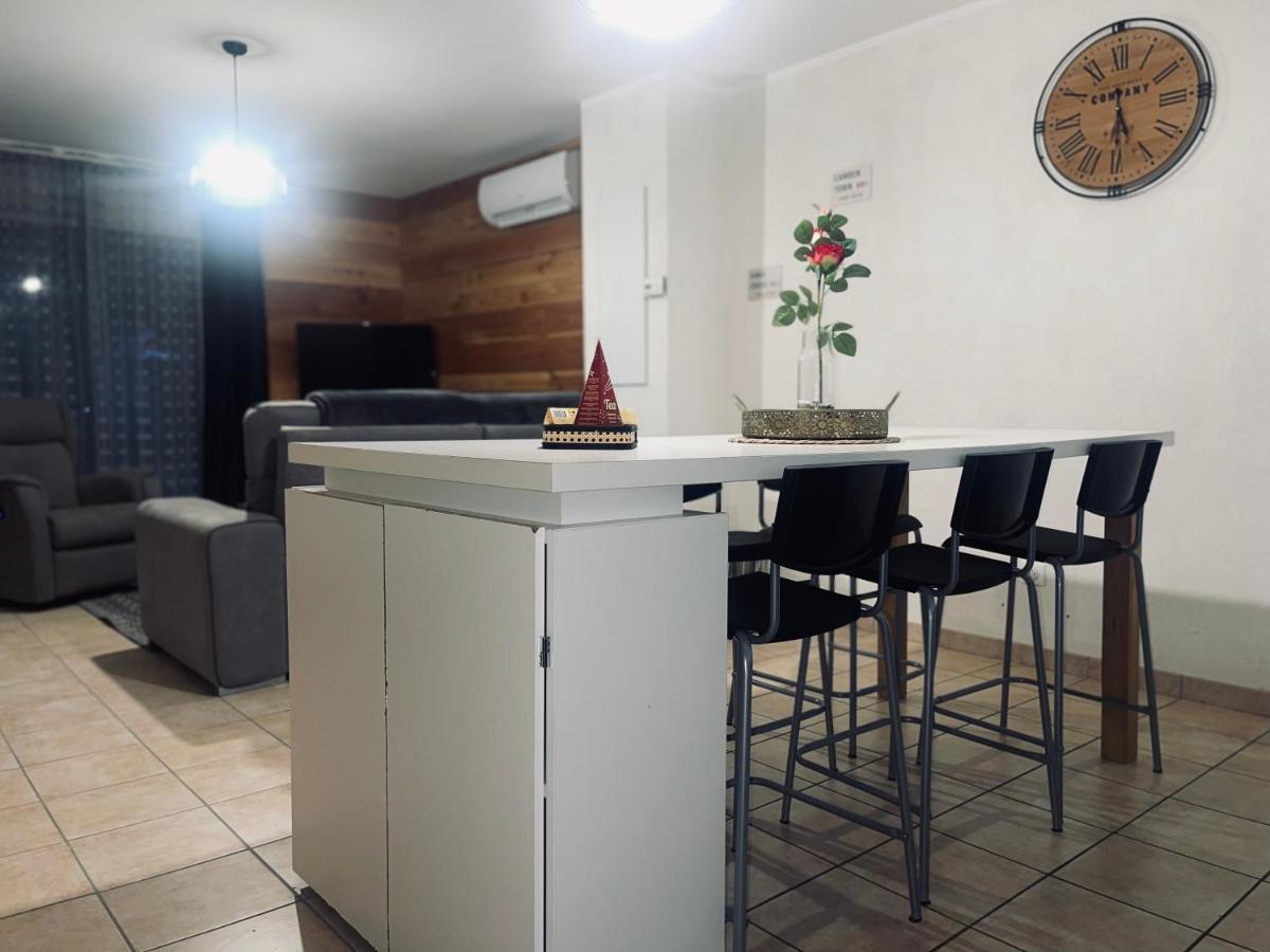 Appartement A 2 Mins Du Centre Sarlat Exterior foto